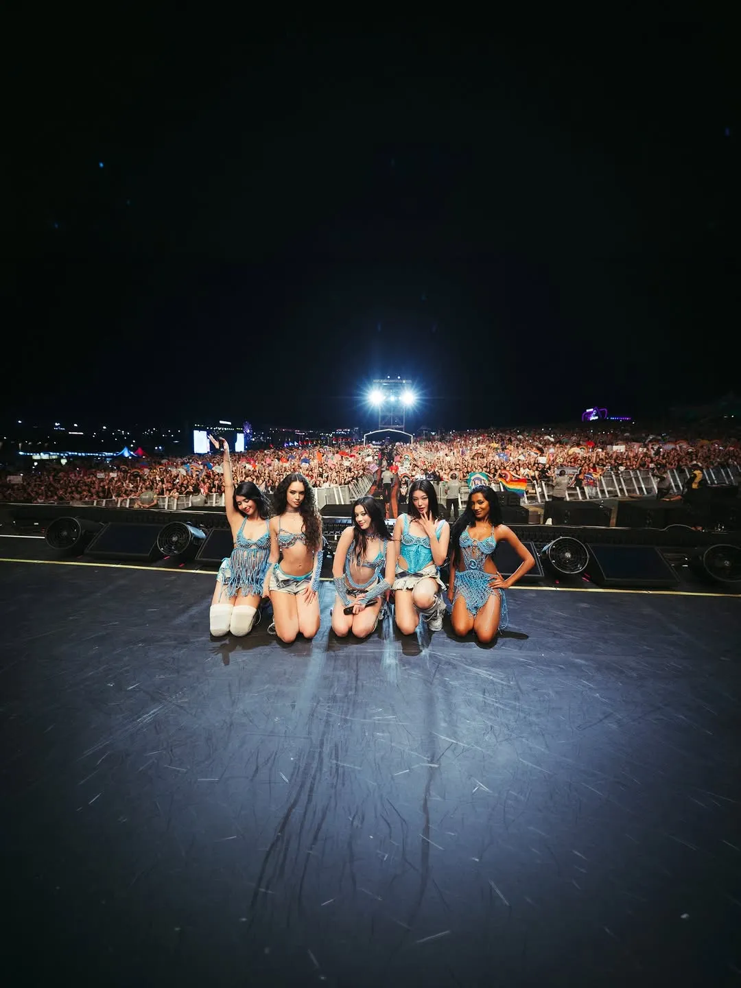 CATS EYE官方, 组合, 巡演收官