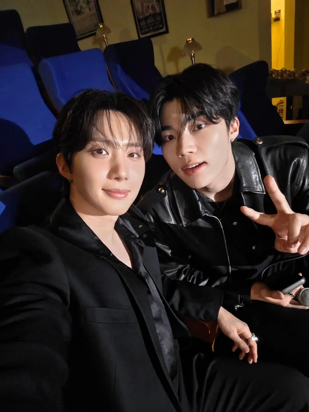 PENTAGON Hui, Singer, Instagram update