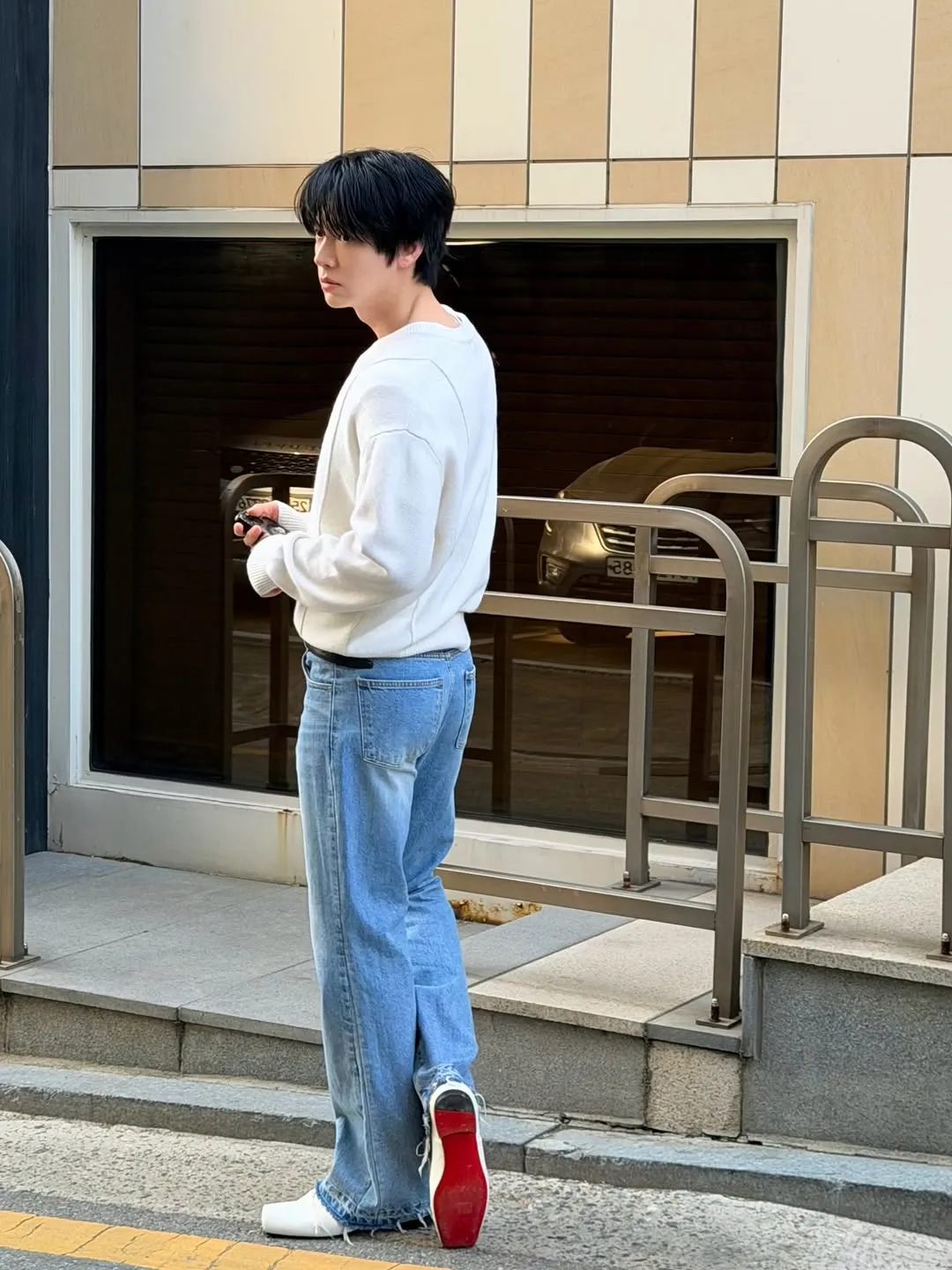 สไตล์สุดเนี้ยบ อัปเดตอินสตาแกรมของอันแจฮยอน