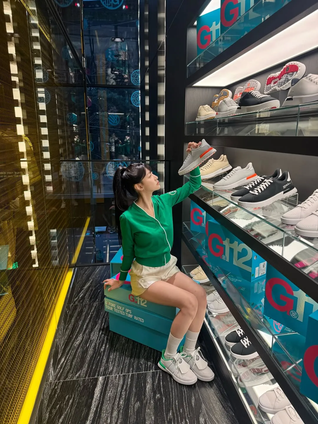 Sức hút năng động, bản cập nhật mới của Oh Hayoung (Apink)