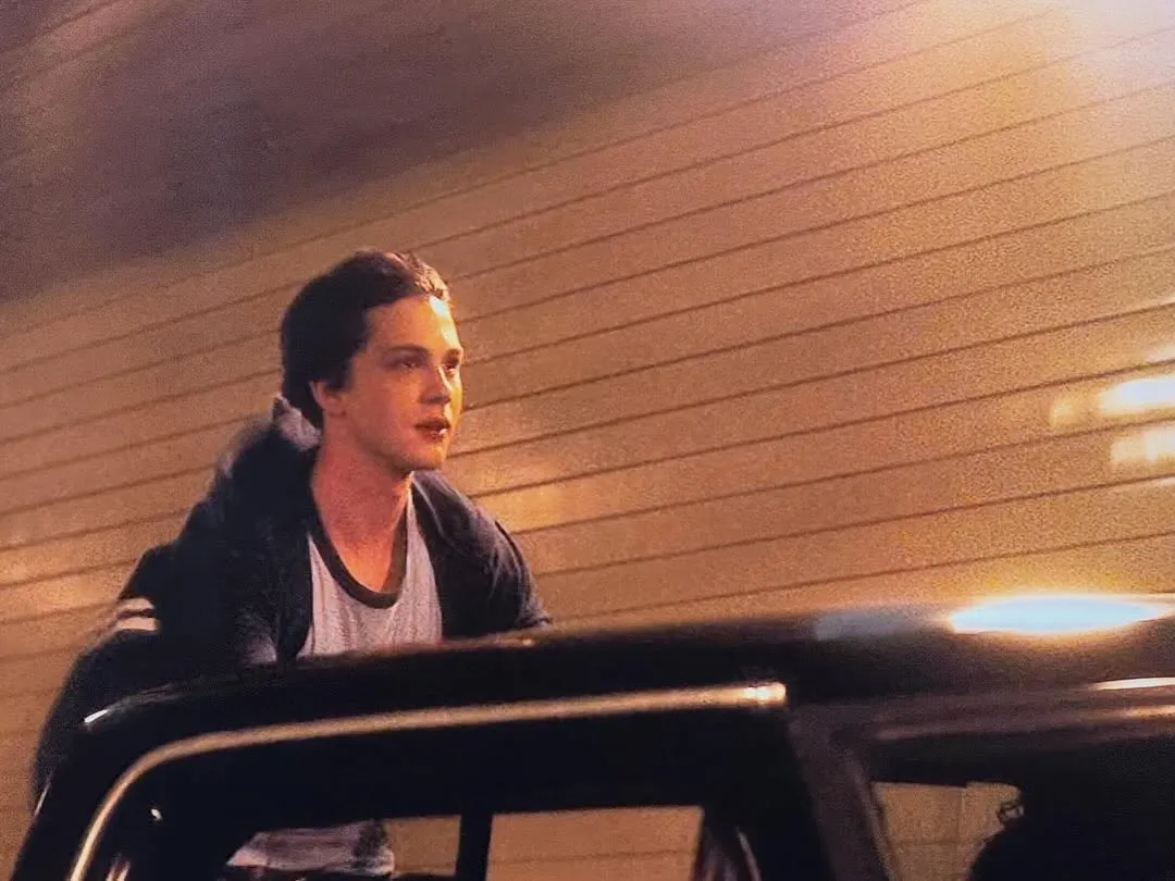 Kim Ah-young, em clima emotivo, revela uma cena de filme