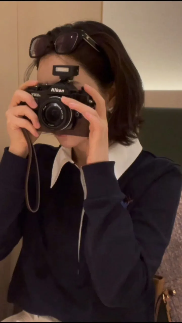 카메라 든 이유리, 오늘 저녁에 만나요