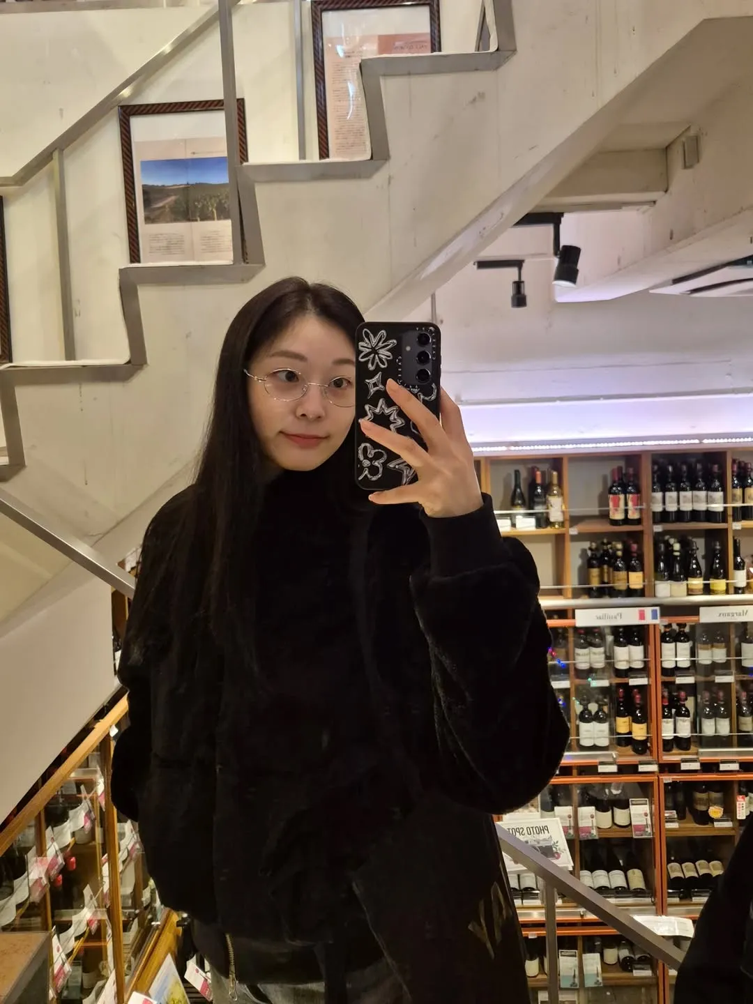 金妍兒, 花樣滑冰女王, Instagram