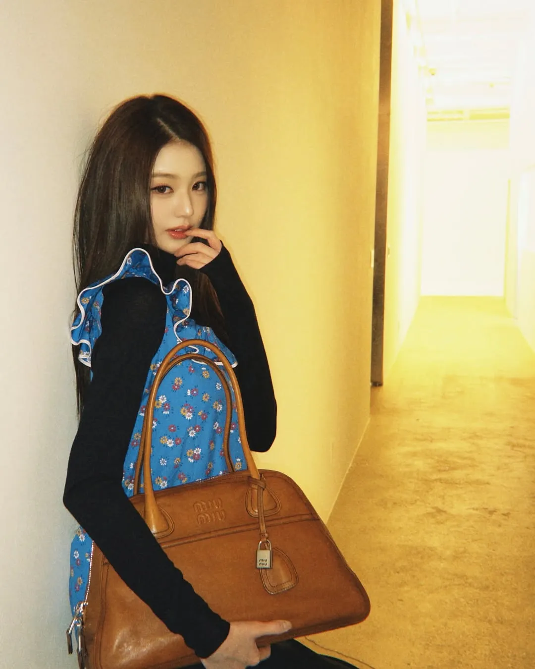 IVE, Jang Wonyoung, Instagram, cập nhật, tạo dáng