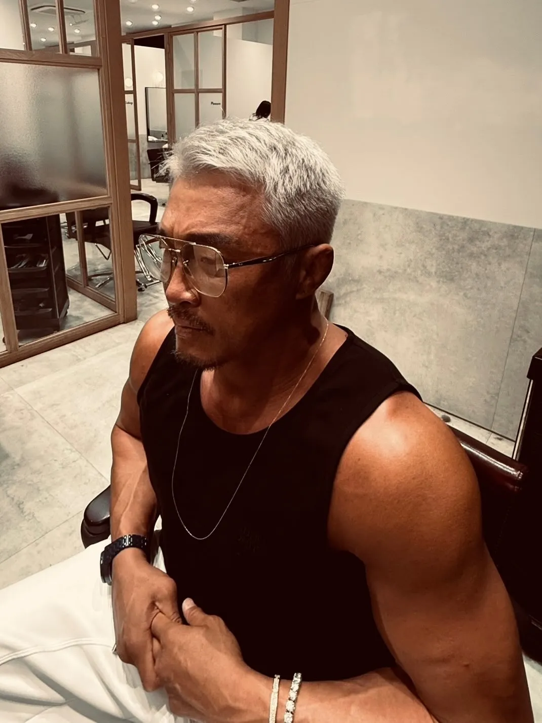 Màn lột xác tinh tế: Choo Sung-hoon thay đổi phong cách