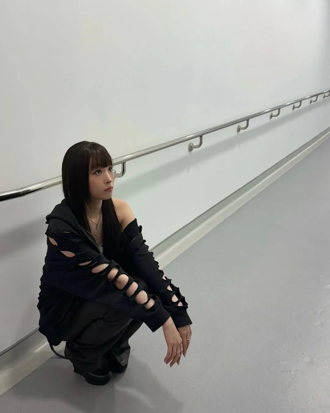 Annie All Day Project yang memikat, unggah selfie bernuansa tenang