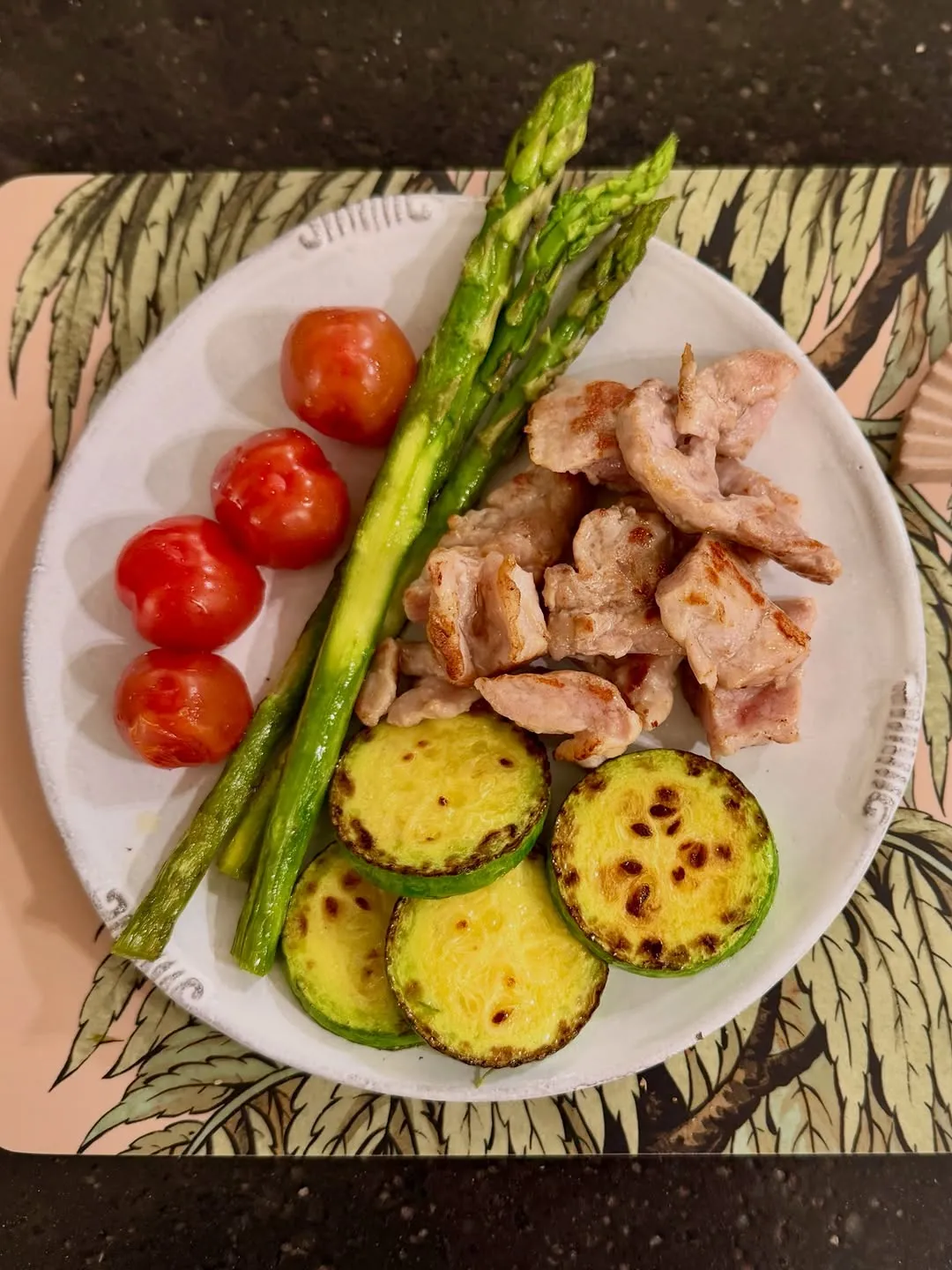 Lee Chung Ah, Aktris, Berbagi keseharian