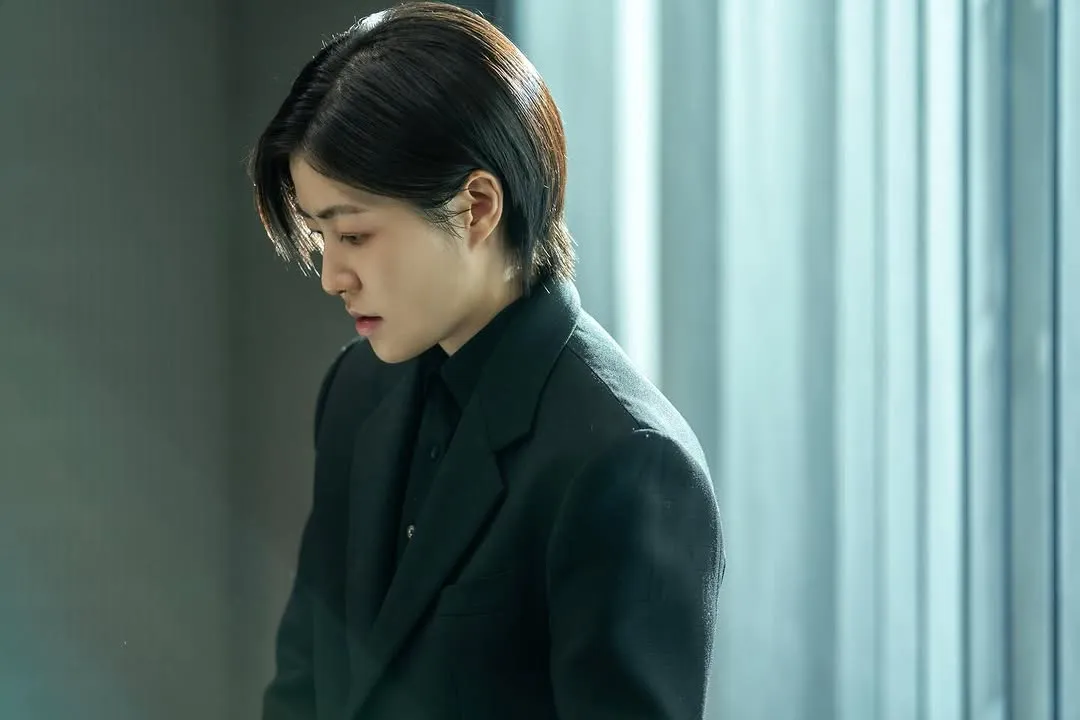 카리스마 심은경, 드라마 속 강렬한 장면 공개