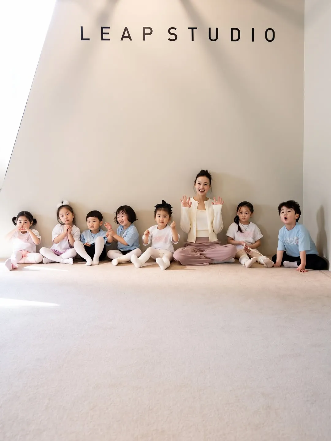 “Dễ thương quá” – Son Yeon-jae chia sẻ lớp học thể dục nhịp điệu