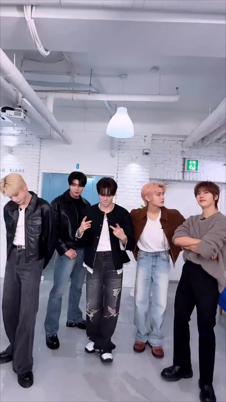 ZEROBASEONE, idol, công bố video