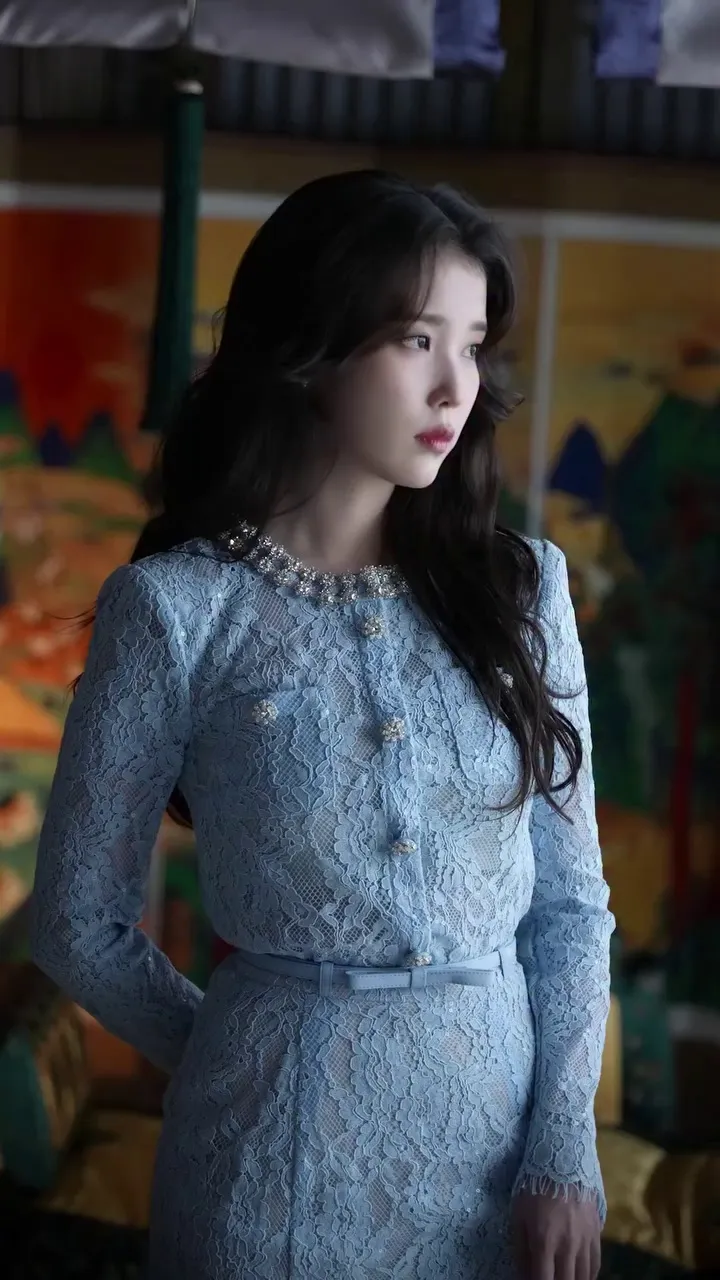 IU, Singer, Instagram