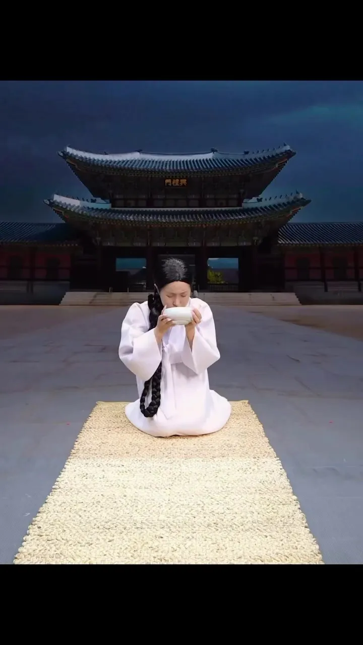 Seo In-young, Singer, Instagram, Hanbok, Redemption