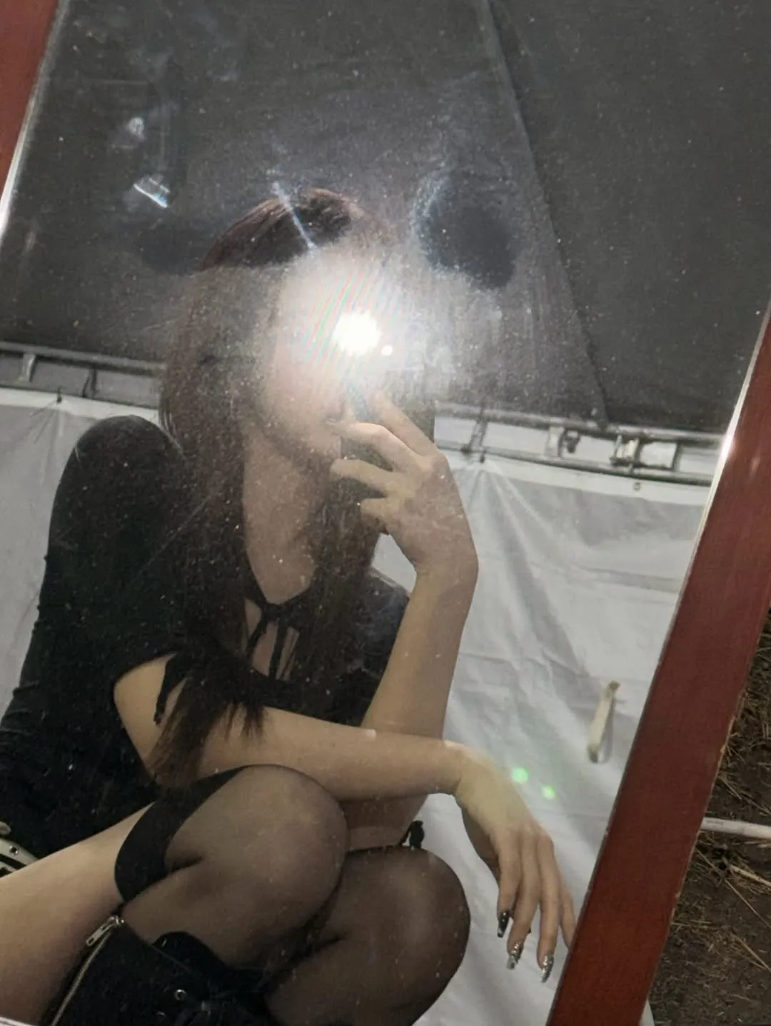 ออมจี (VIVIZ), ไอดอล, ผมสีน้ำตาล