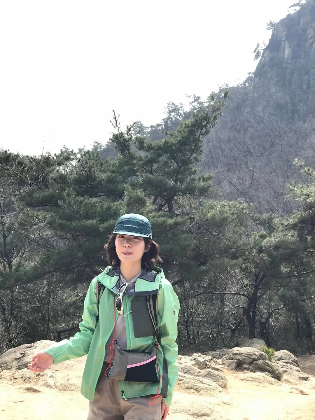 So Joo-yeon, Diễn viên, Leo núi