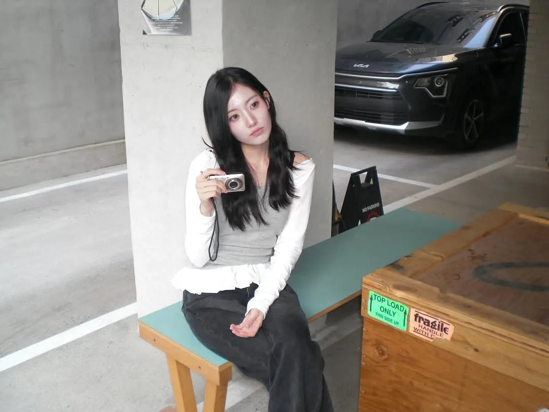 Jung Da Bin đáng yêu, khoảnh khắc bên máy ảnh