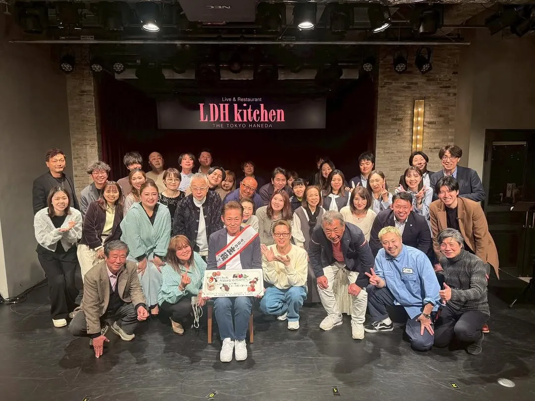 Park Yoochun Shares a Heartwarming Birthday Celebration with His Japanese Manager