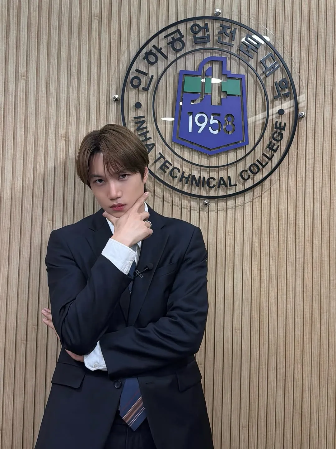 Kai (EXO) tỏa sức hút trước Inha Technical College