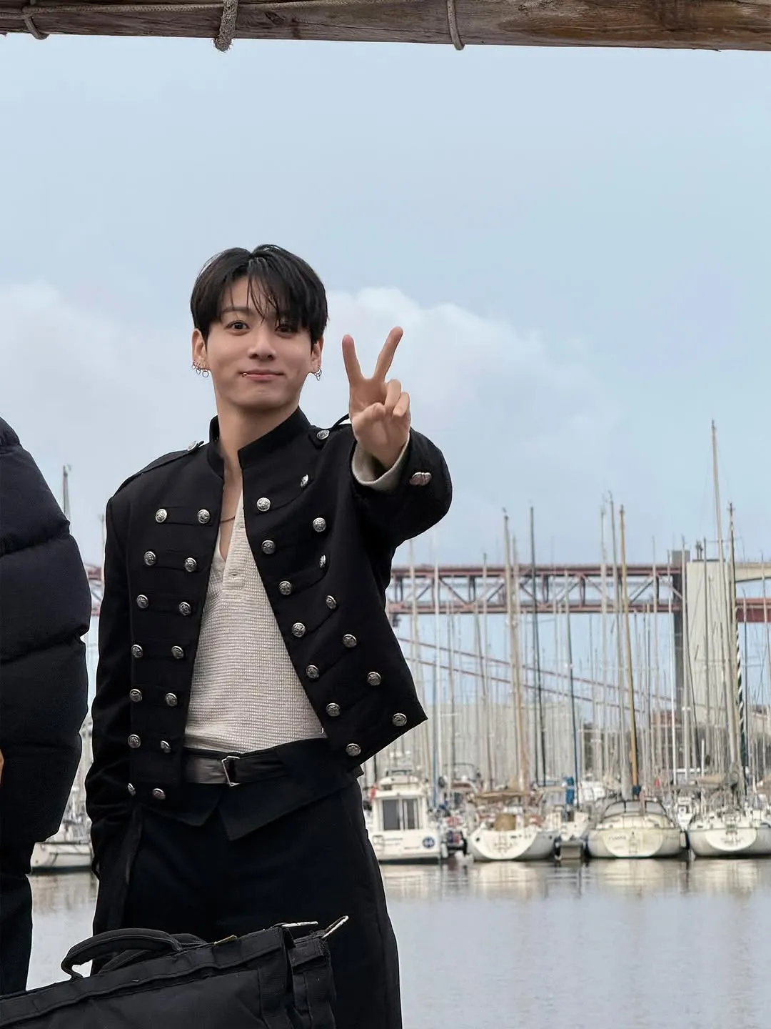 BTS unggah foto terbaru di Instagram