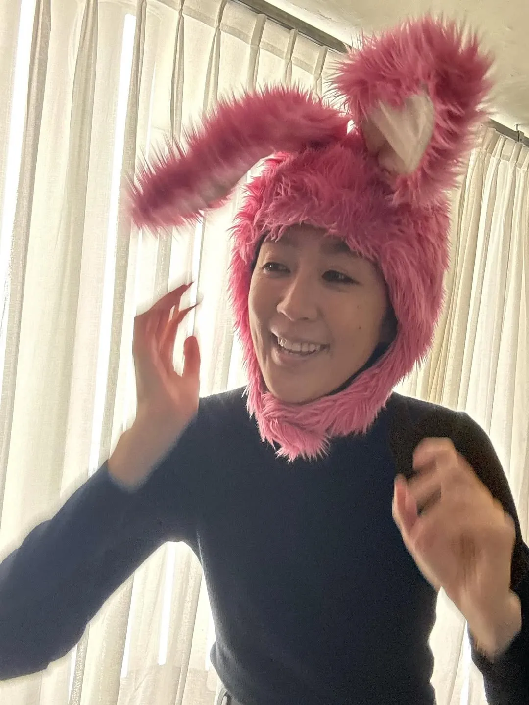 "I've Been Eating Lately" — Hong Jin-kyung Shares An Adorable Update