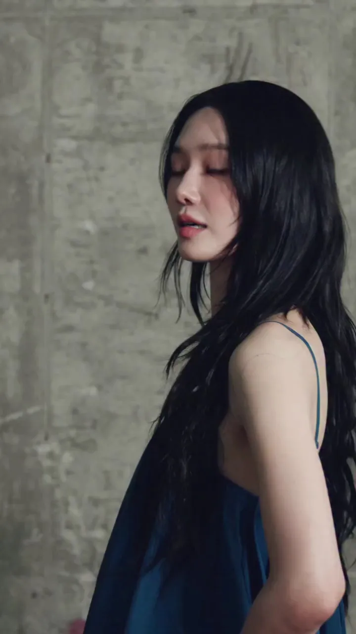 Park Gyu-young, aktris, peragaan busana