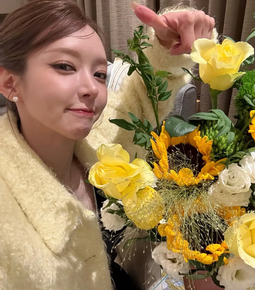 '싱그러움 그 자체' 초아, 'K-뷰티 전도사'로 베이징 방문