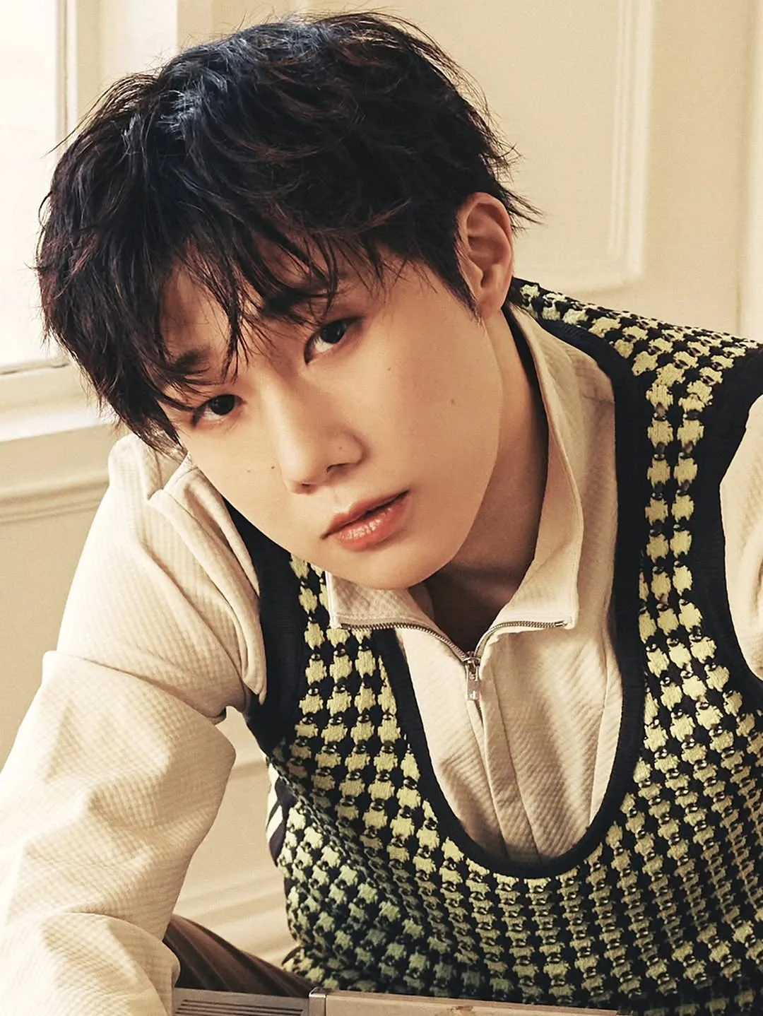 Kim Sung-kyu Stuns As Concert Concept Photos Drop