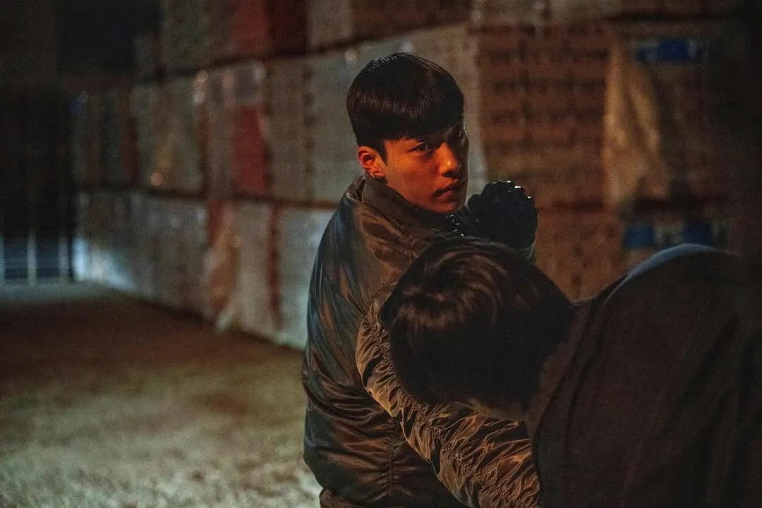 爽快动作回归，Netflix韩国《猎犬2》