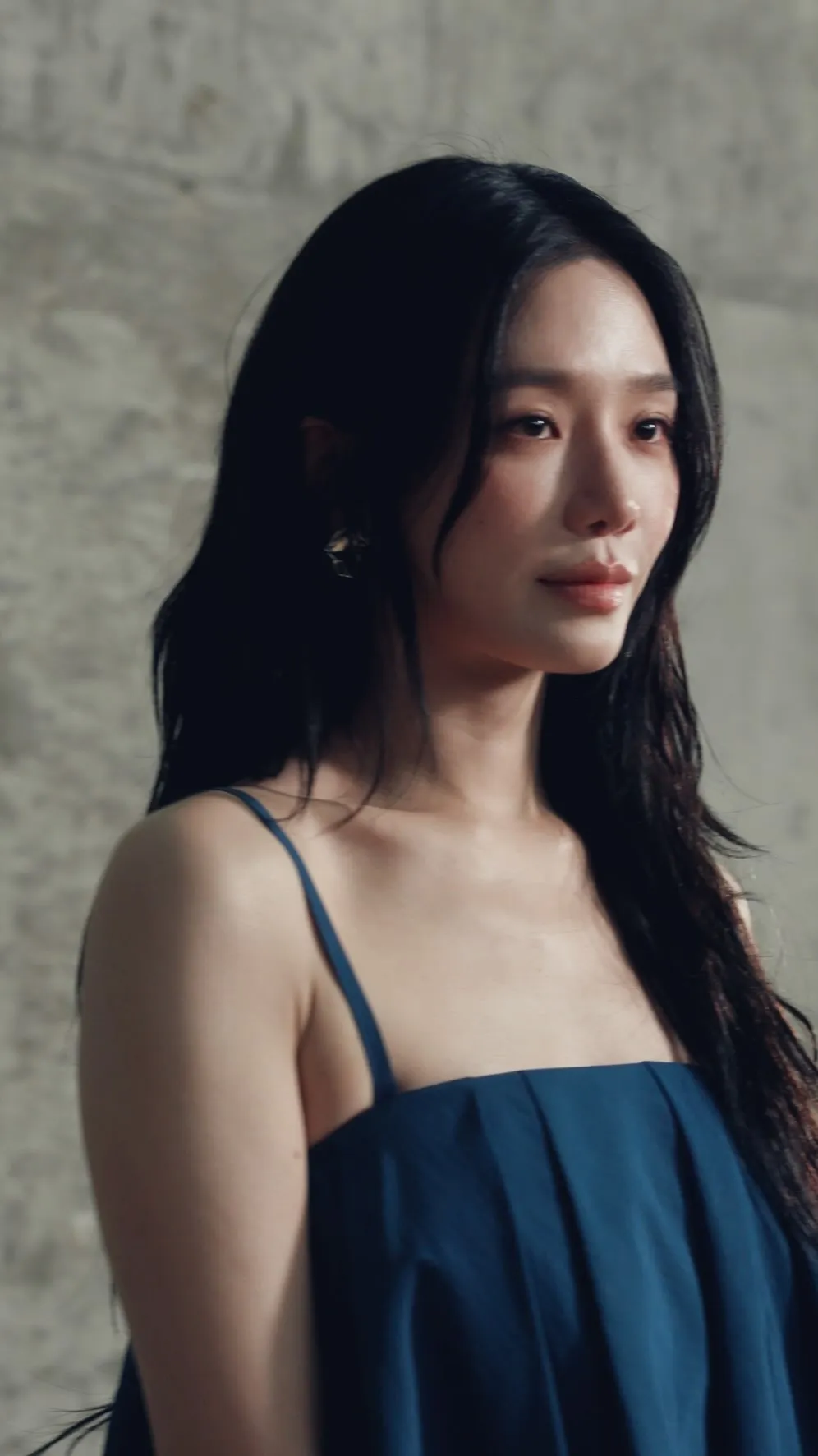 Park Gyu-young deslumbra con elegancia en el desfile de Seúl