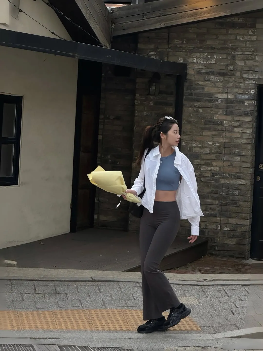 '다이아 출신' 기희현, 레깅스 패션 눈길…"워너비 몸매"