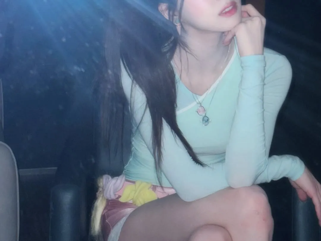 Yuna de ITZY, Cantante, Actualización en Instagram