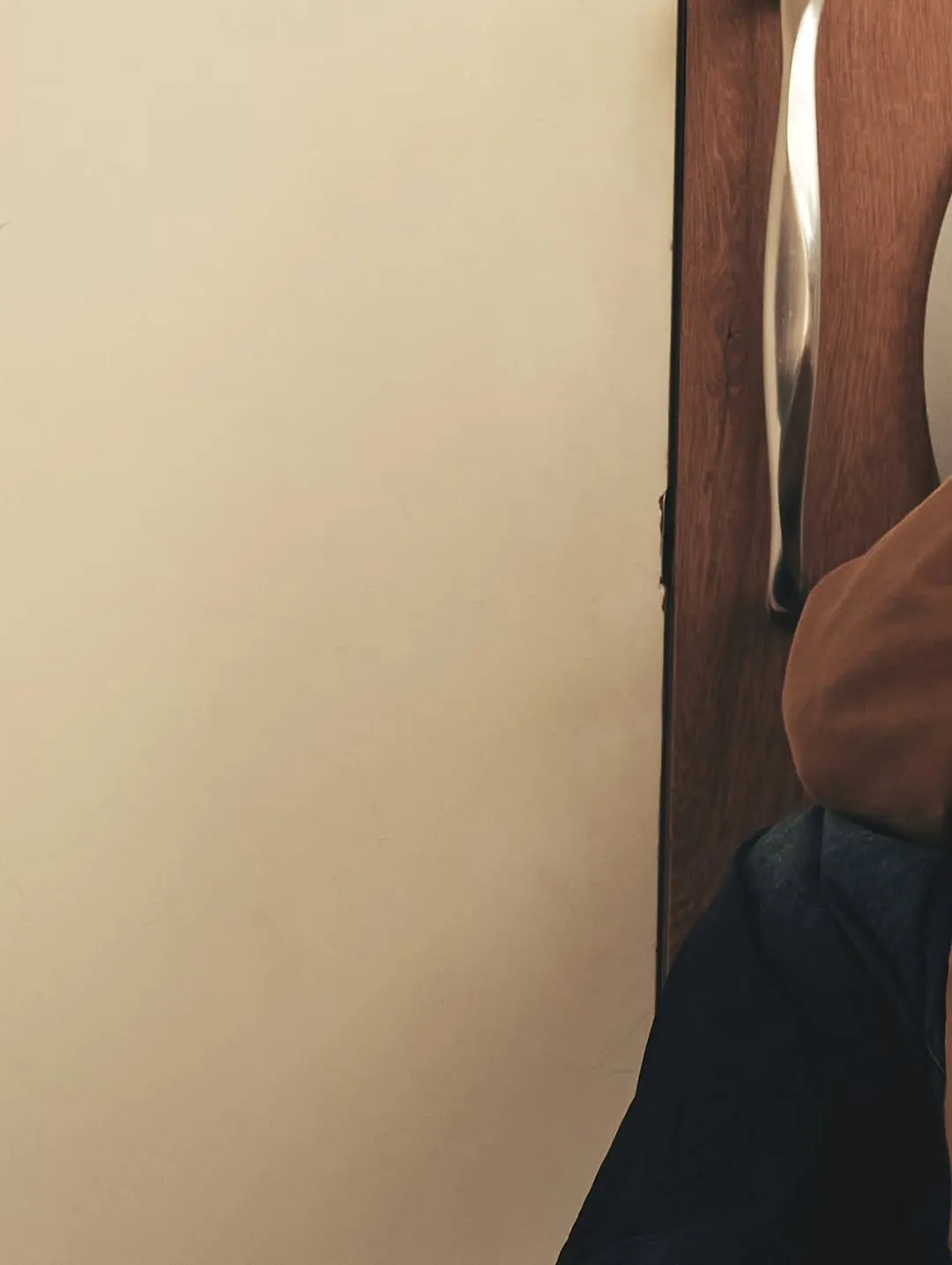 Kim Sung-kyu’s Stunning Visuals Send Fans Into A Frenzy Ahead of Concert