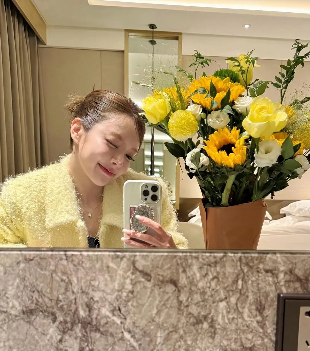 초아, 가수, 인스타그램, 베이징, K뷰티