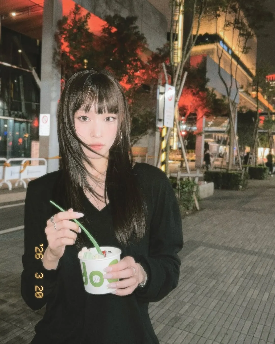 All Day Project Annie sành điệu, cập nhật Instagram