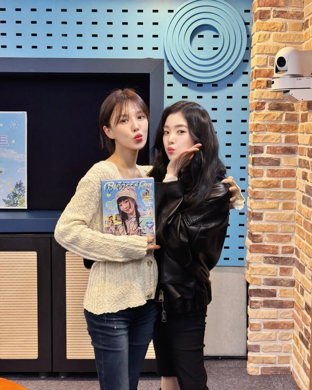 Red Velvet, Wendy, Irene, broadcast, Instagram