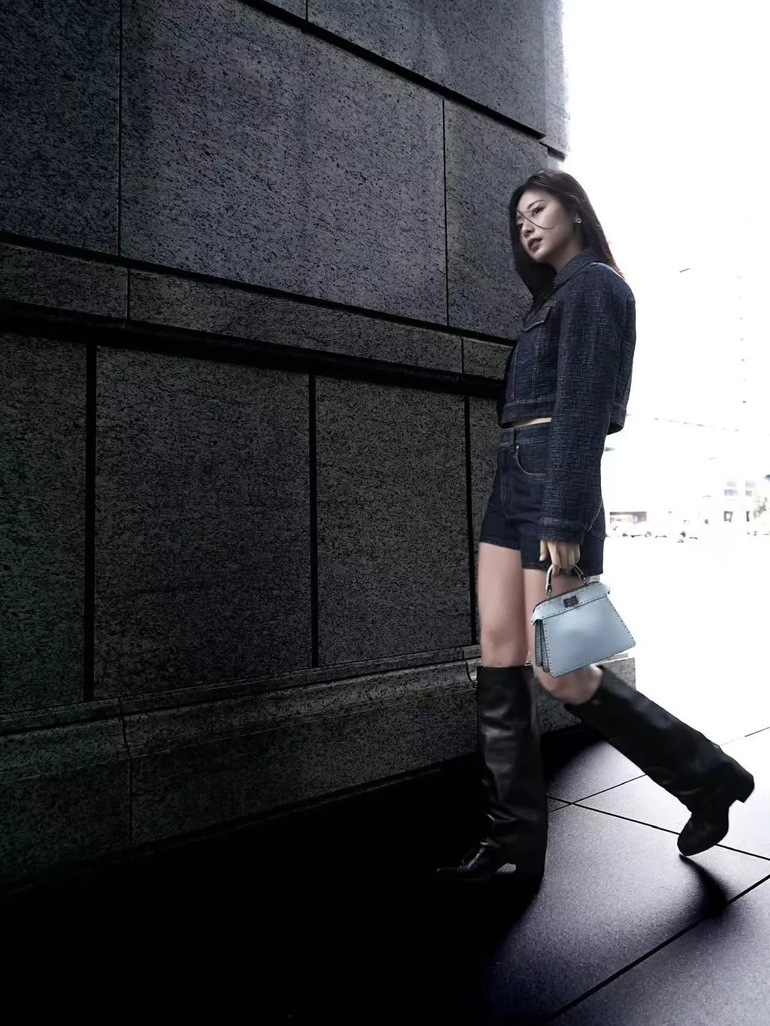 Tzuyu, TWICE, stroll, Taipei, photos