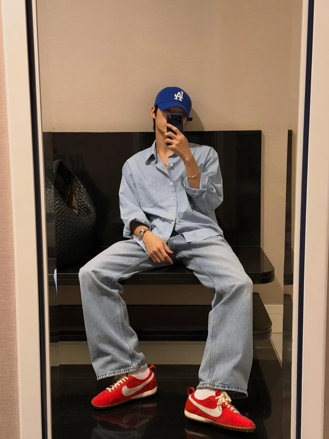 ATEEZ, Wooyoung, travel, airplane, selfie