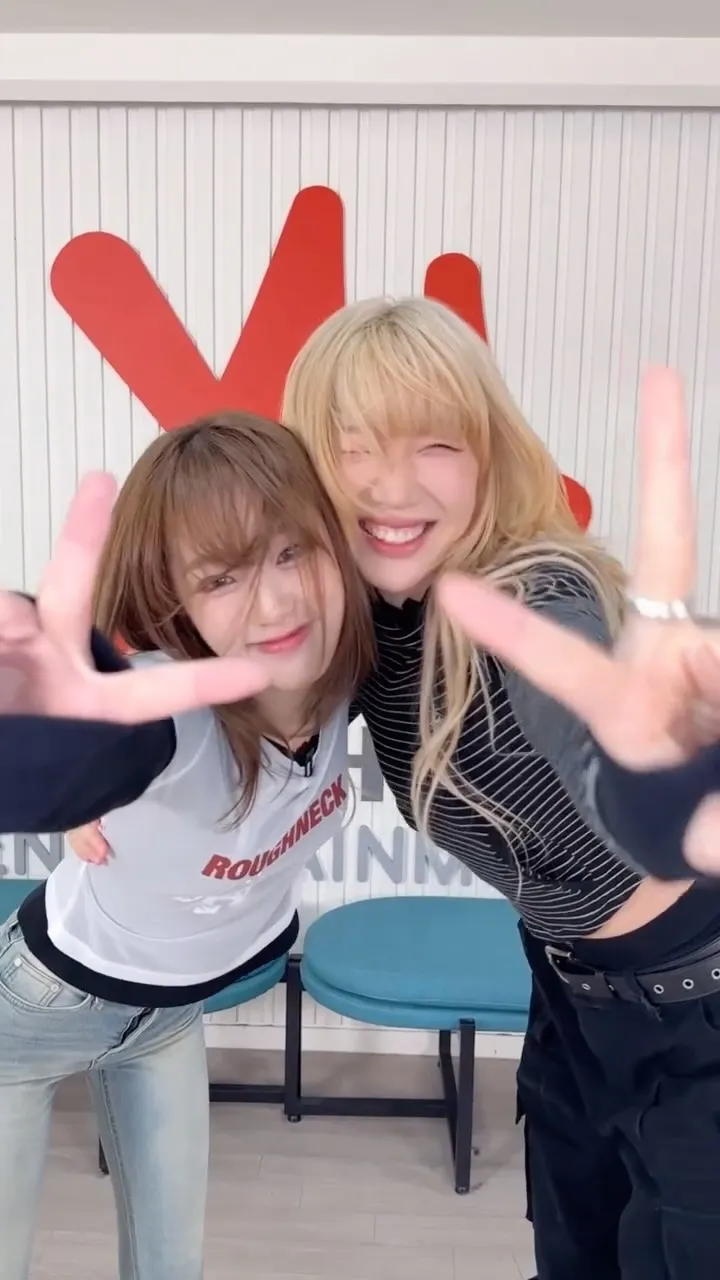 Choi Yena, YENA, dance, sea, video