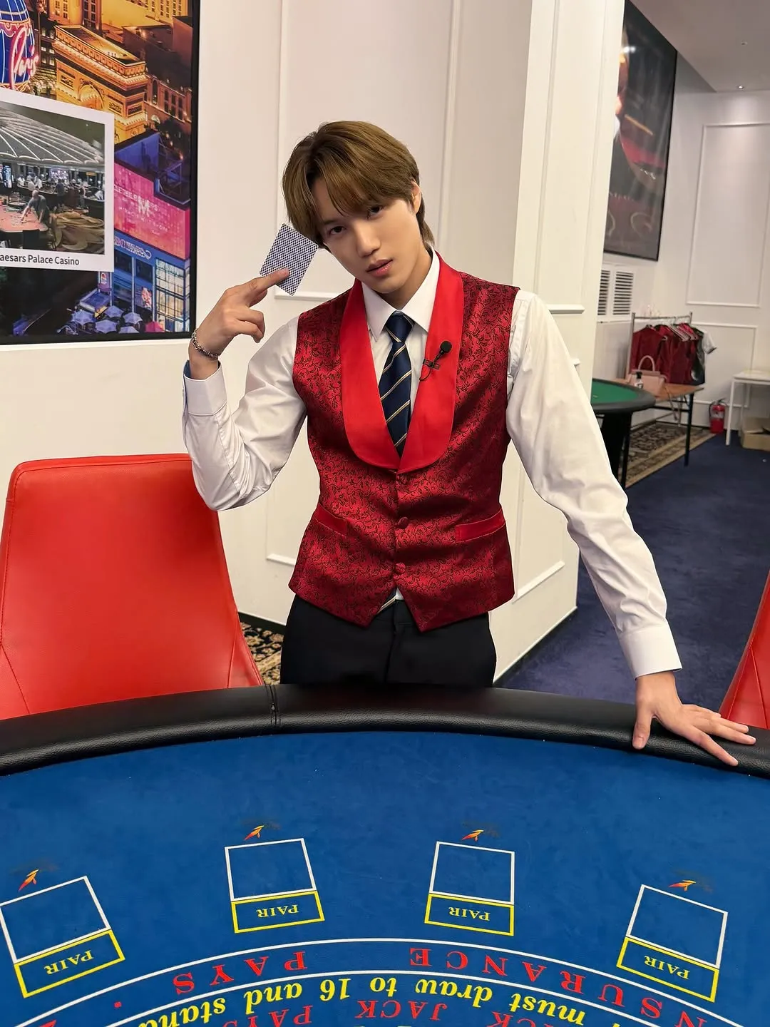 EXO, ไค, เกมไพ่, โพสท่า