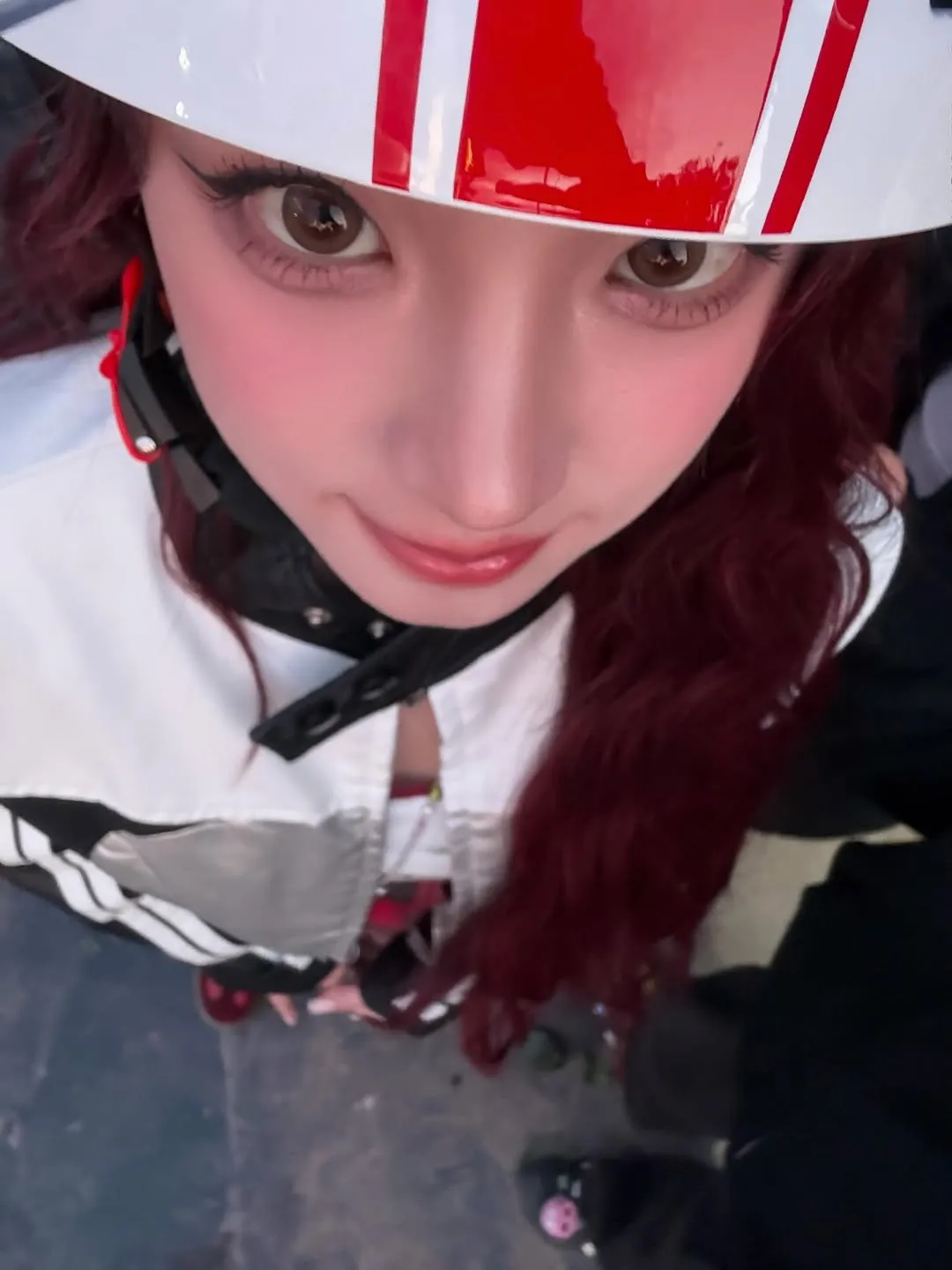 (G)I-DLE, Yuqi, moto, foto, diversión