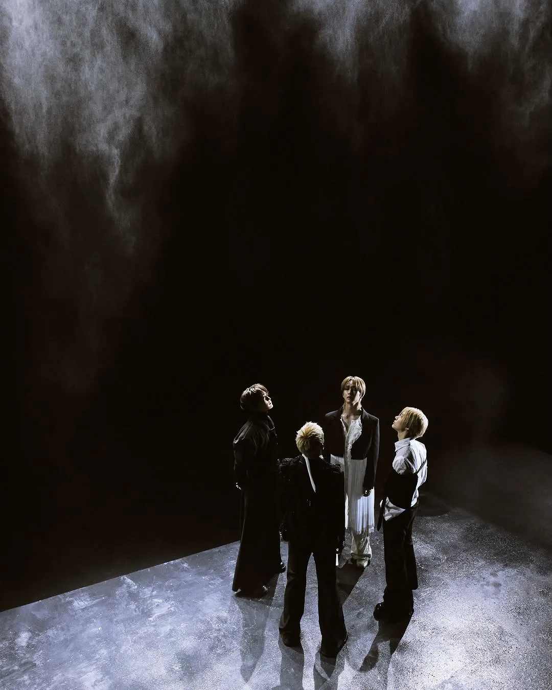 SHINee, SHINee, Atmos, K-pop, album