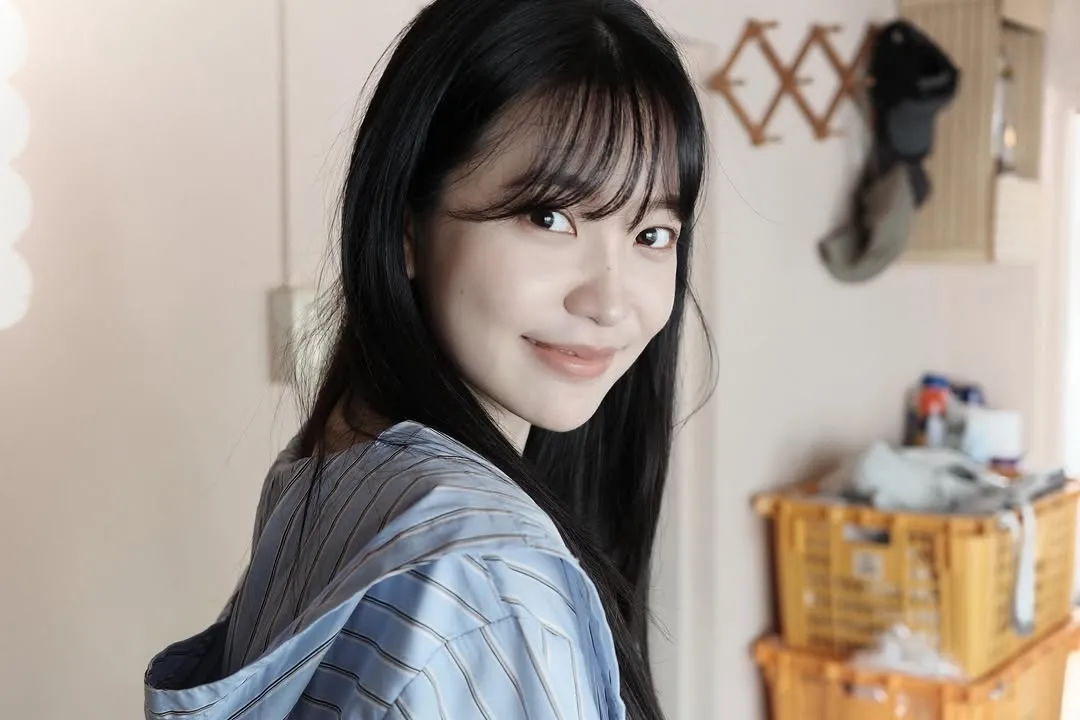 Red Velvet, Yeri, Azure Spring, healing, release