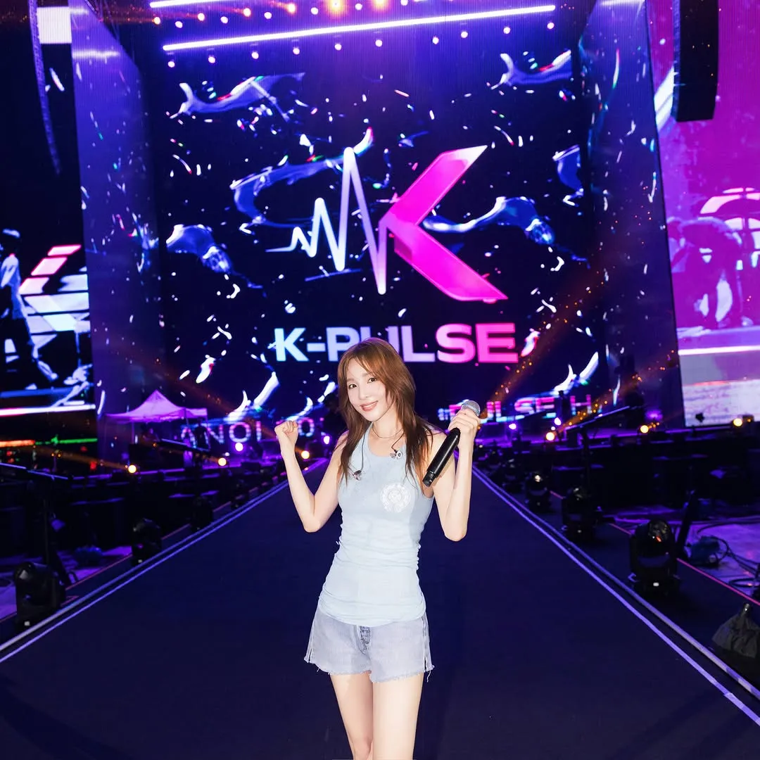 Sandara Park, Vietnam, Hanoi, arrival, travel