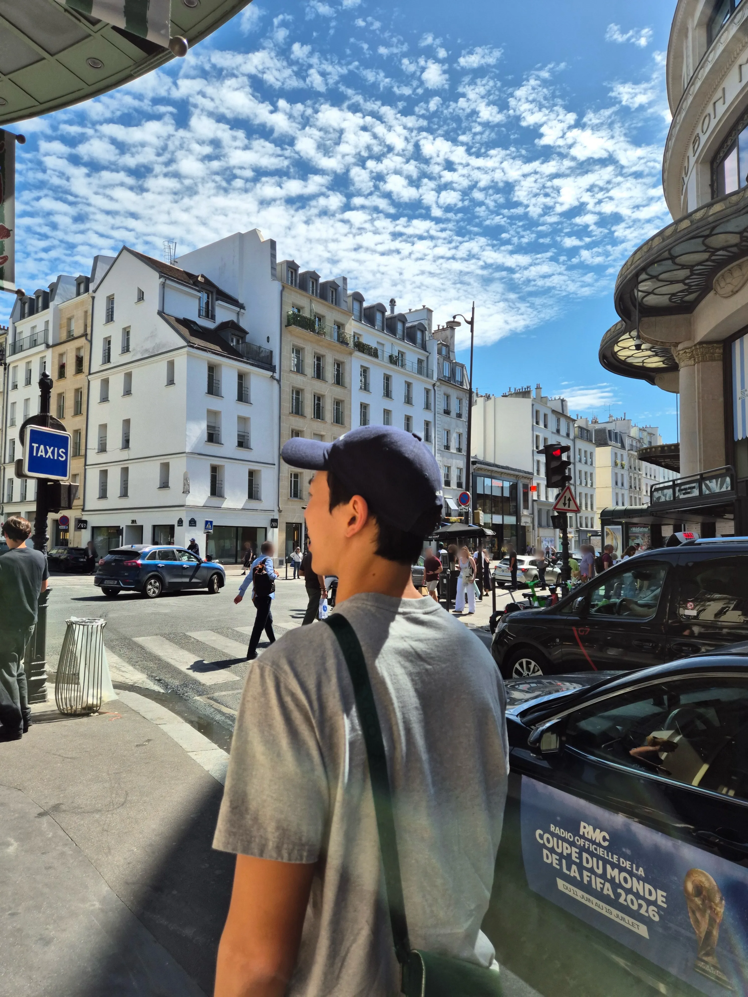 MONSTA X, Shownu, Paris, travel, impressions