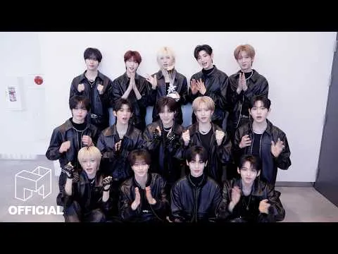 idntt在2025 Hanteo音乐大奖奉上华丽舞台