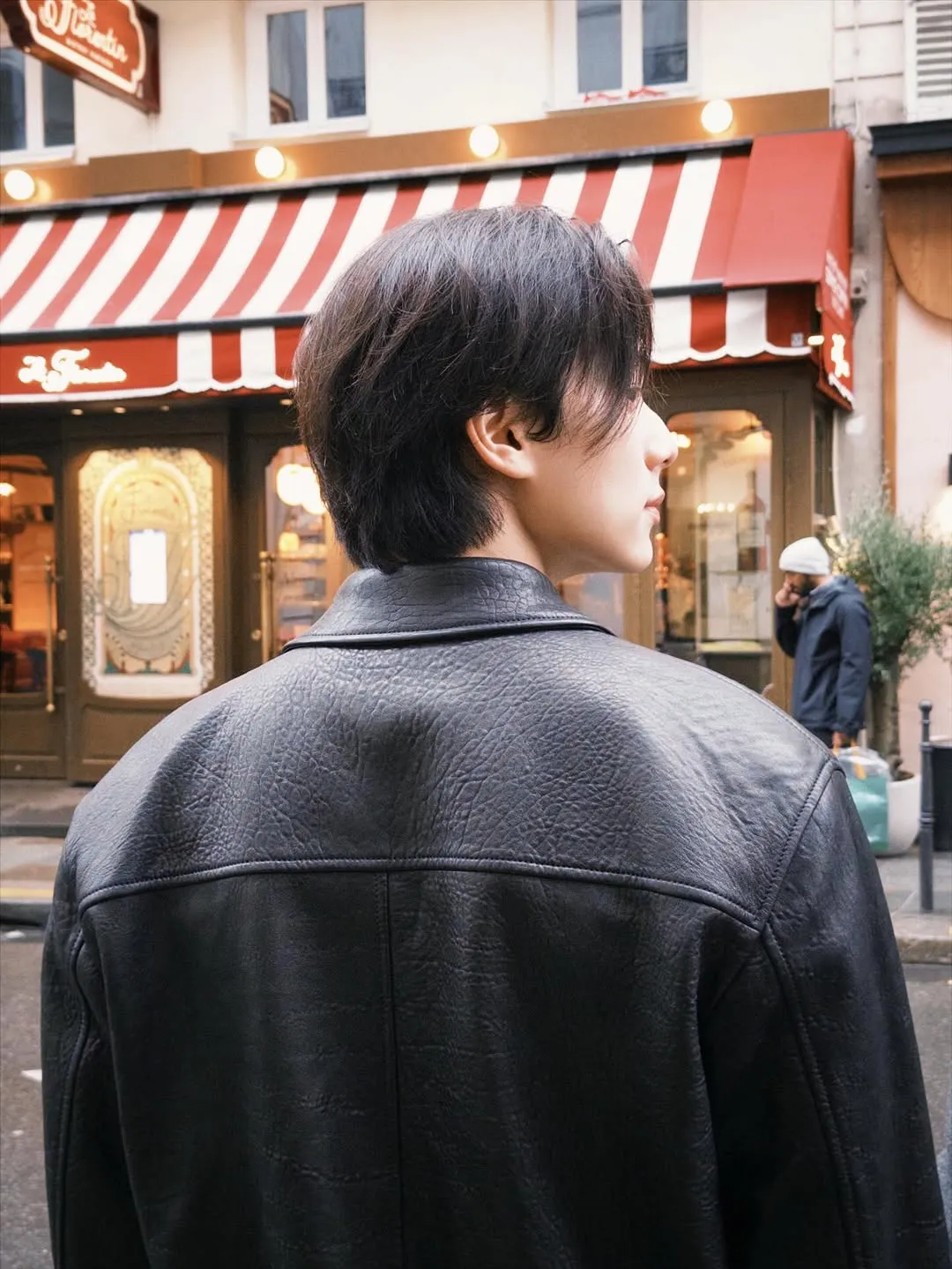 이채민, 배우, 인스타그램, 파리, 넷플릭스, 예능, 대체등산을왜하는건데?, 폭군의셰프, 드라마, 캐셔로