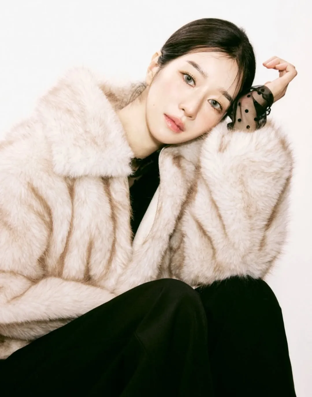 peça, Sa-ui Chanmi, Seo Ye-ji, ensaio fotográfico, NICK&NICOLE, publicidade