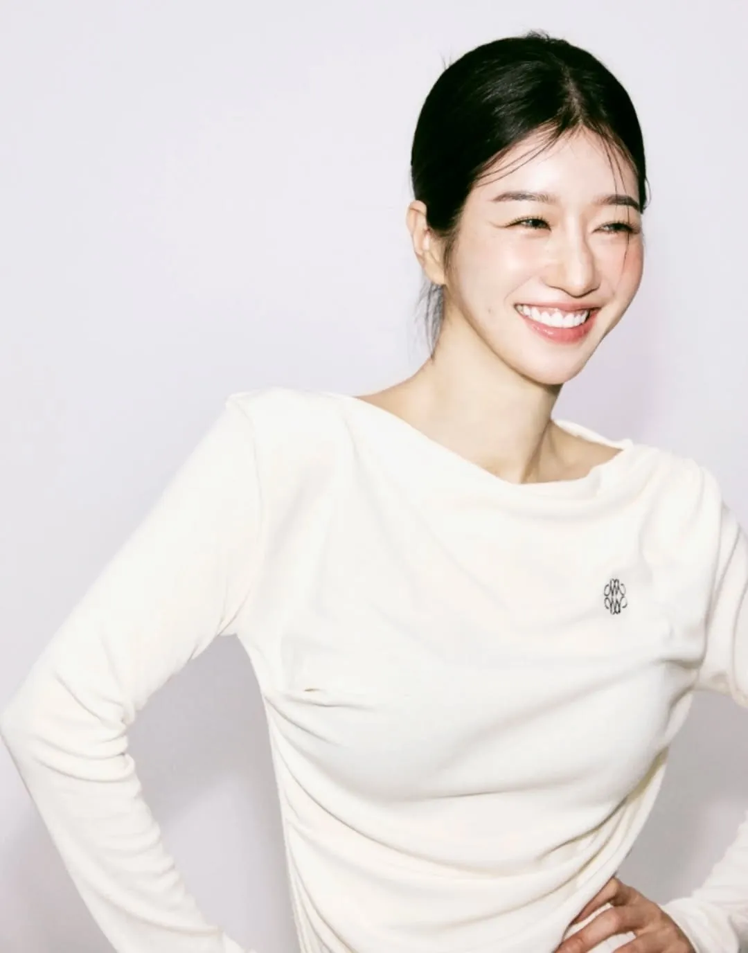 peça, Sa-ui Chanmi, Seo Ye-ji, ensaio fotográfico, NICK&NICOLE, publicidade