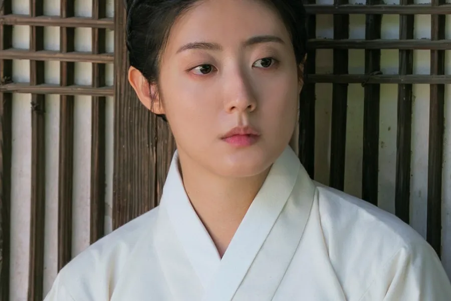 出道22年 南志铉在《亲爱的，盗贼啊》中神乎其技获好评