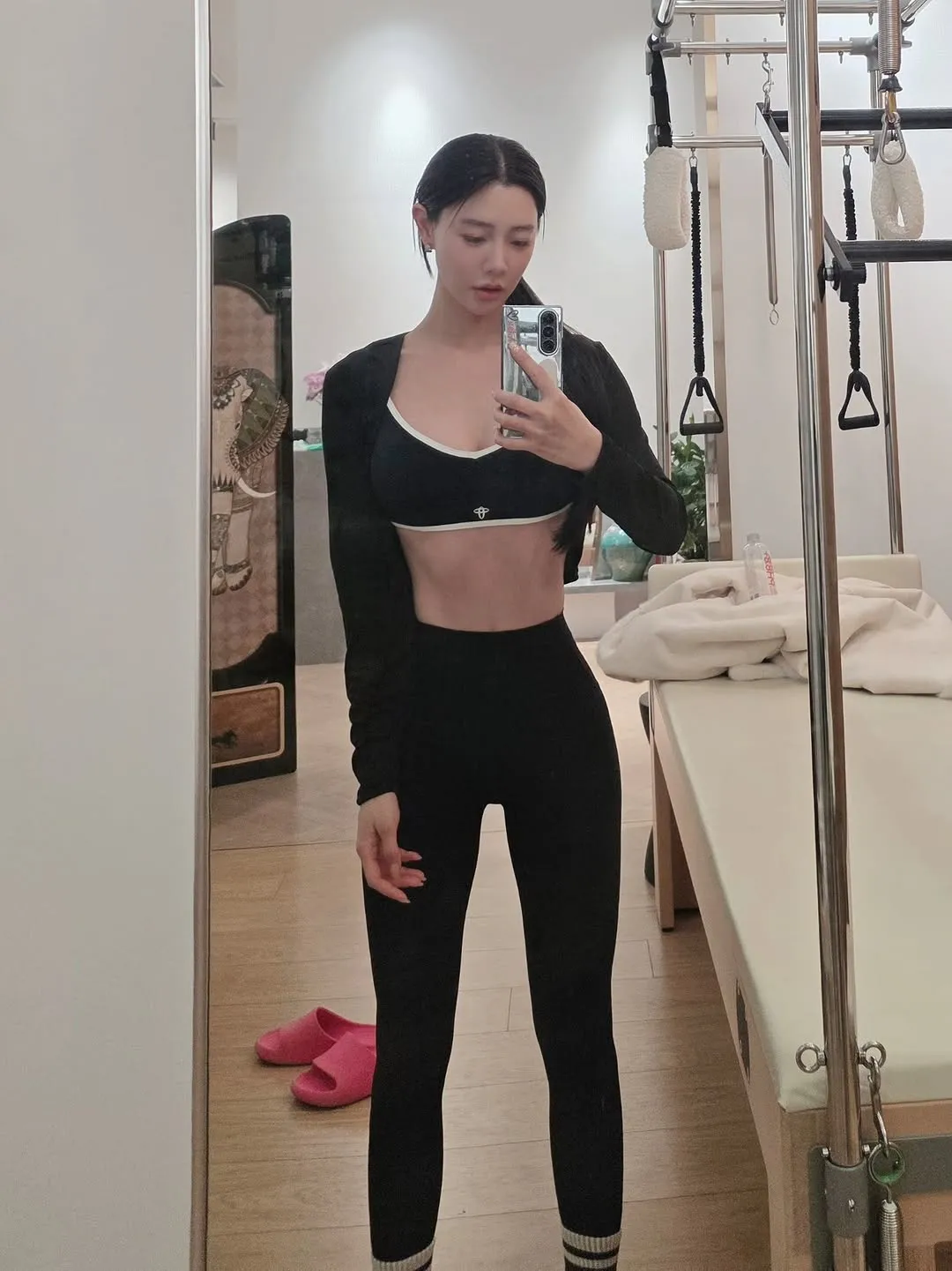 클라라, 배우, 인스타그램, 필라테스, 이혼, 건강