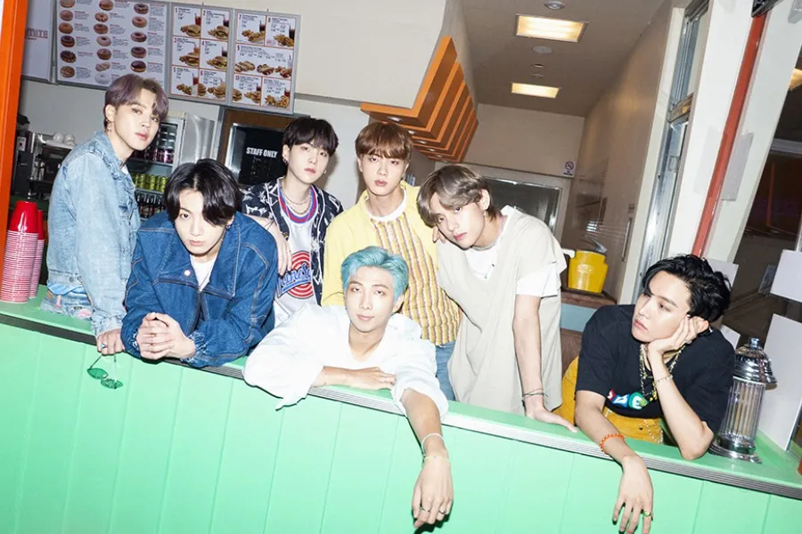 방탄소년단, 아리랑, 스포티파이, 광화문, 프리세이브, 넷플릭스, 컴백, 라이브, BTS